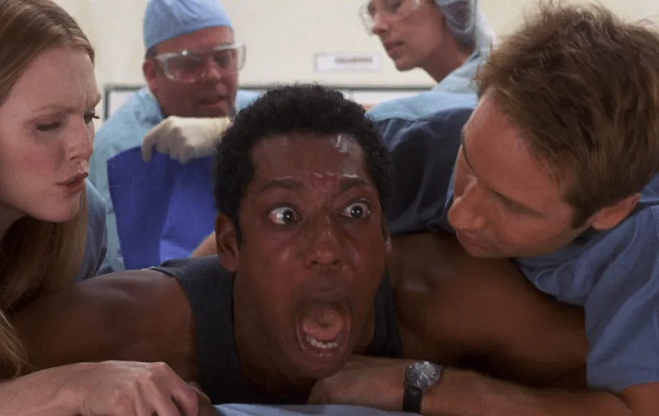 Bild från filmen Evolution