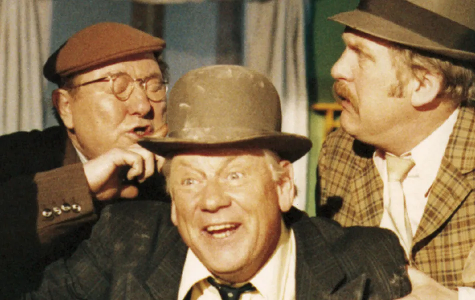 Bild från filmen Olsenbanden och Dynamit-Harry letar olja