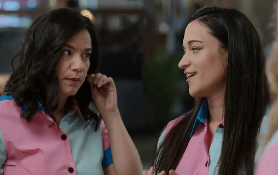 Affisch från tv-serien "Resident alien"