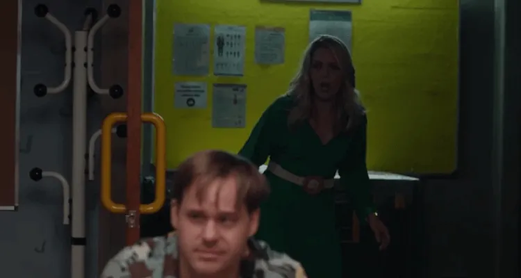 Bild från tv-serien Avenue 5