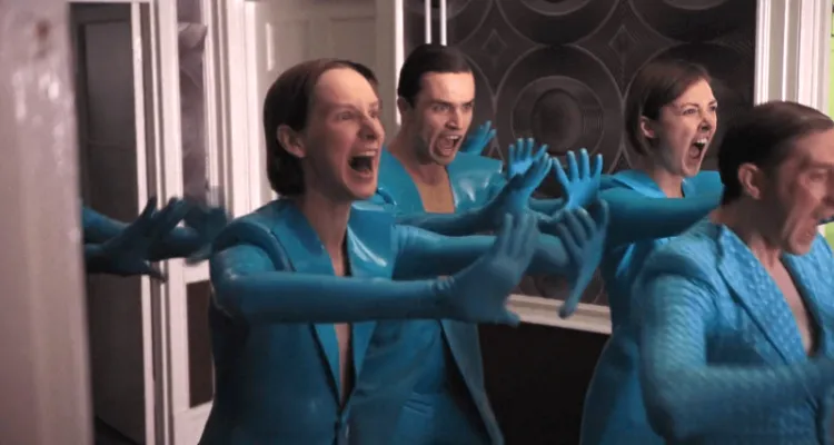 Bild från filmen "How to talk to girls at parties"