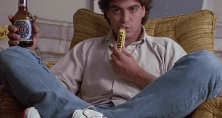 Bild från filmen "Mördartomaterna  kommer tillbaka"