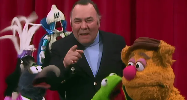 Bild från tv-serien "Mupparna" med avsnittet där Jonathan Winters är gäst